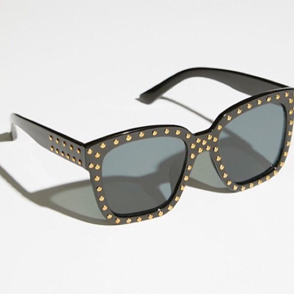 Embellished SUNGLASSES Stud Studded Black Gold - Picture 2 of 4